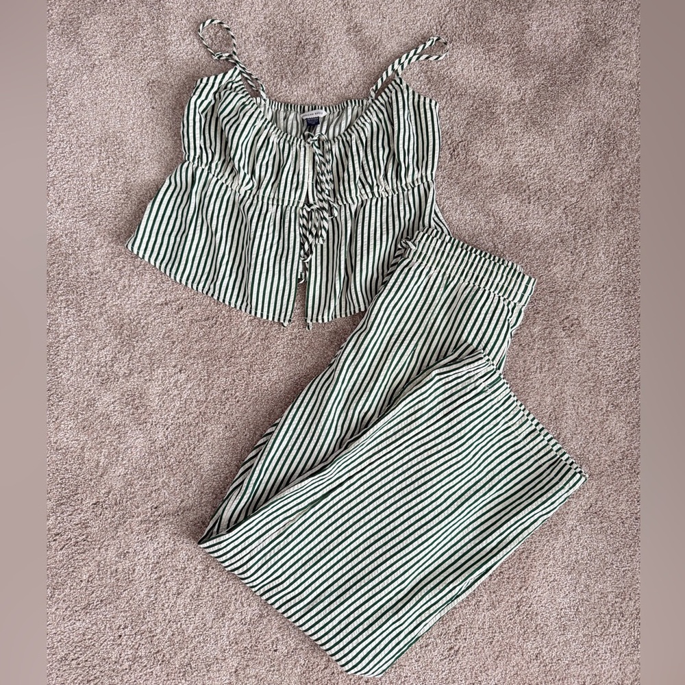 American Eagle set